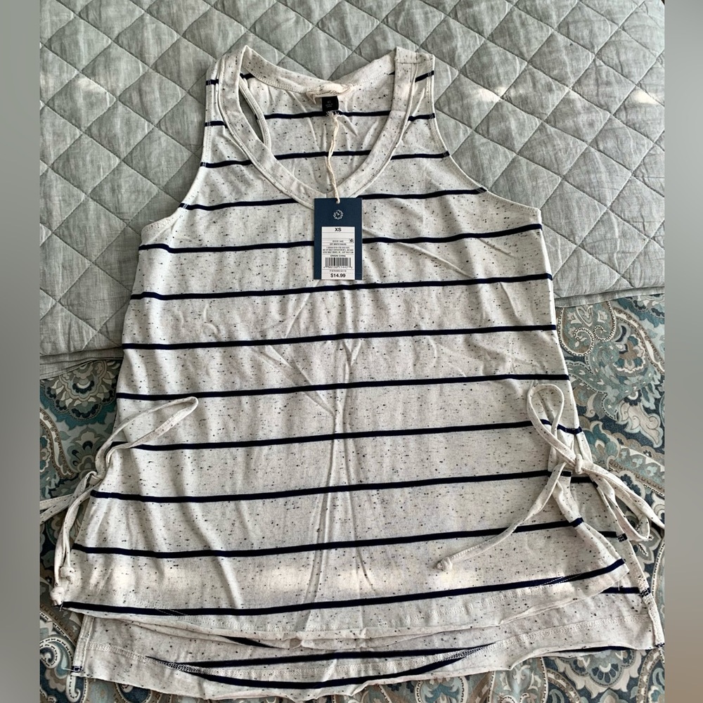 NWT- Universal Thread Striped Tank